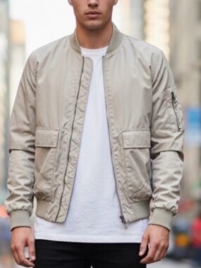 TOPMAN Bomber Jacket Flap Front Pockets Mens Small Full Zip Light Army Green
